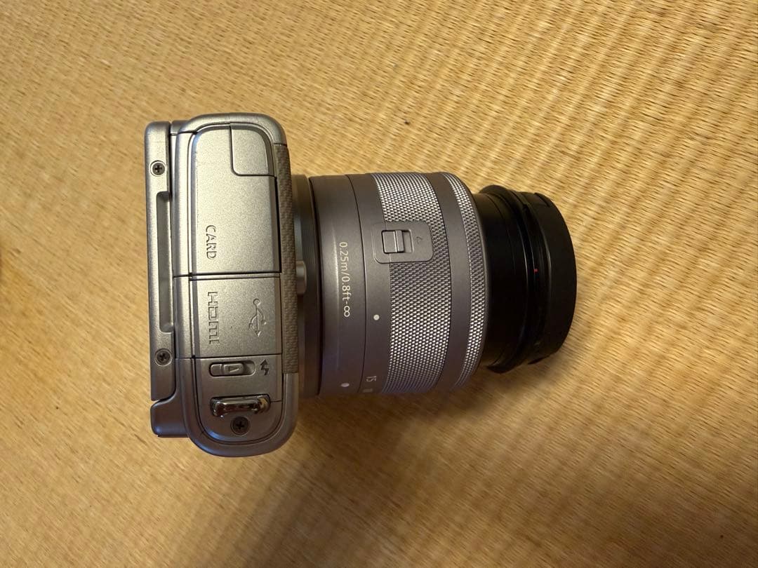 Canon EOS M100 + EF-M 15-45mm + 22mmセット