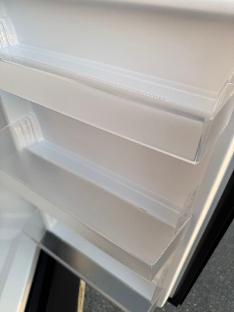 使用1年 2023年製 パナソニック 大容量 2ドア冷蔵庫 180L マット黒