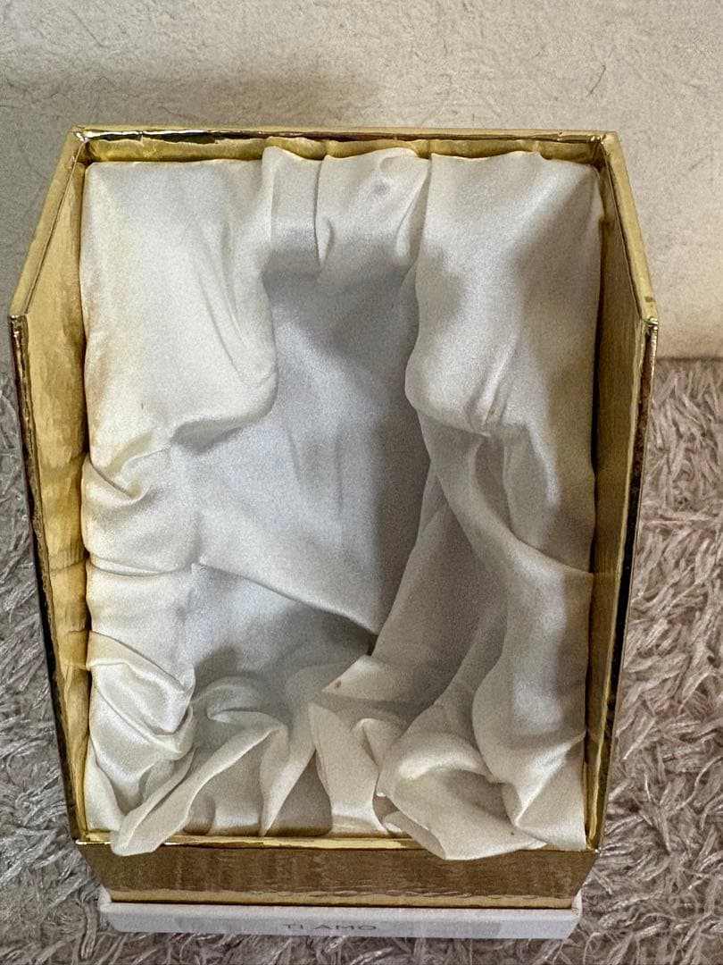 完売品　Roja ti amo ロジャ　ティ　アモ