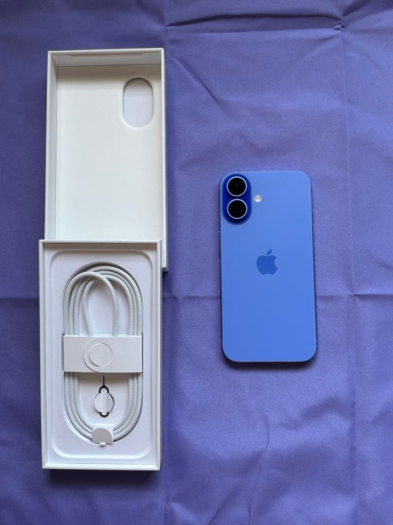 【美品✨】iPhone16 128GB SIMフリー ウルトラマリン