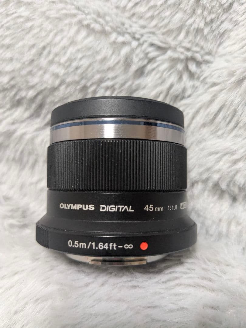 オリンパス M.ZUIKO DIGITAL 45mm F1.8