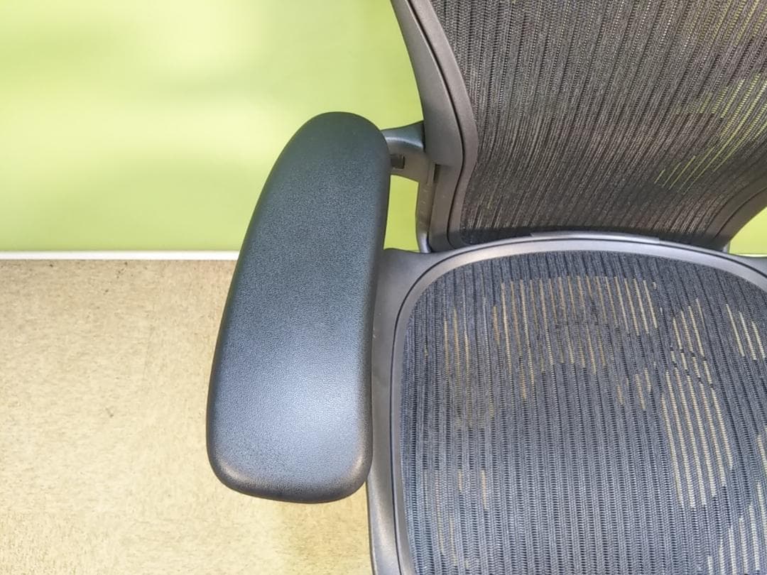 bj　アーロンチェア　Aサイズ　フル装備　レバー式可動肘　前傾機能有り　中古品