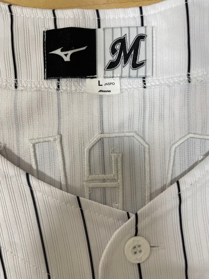 千葉ロッテマリーンズ　荻野貴司選手　ホームレプリカユニフォーム　L