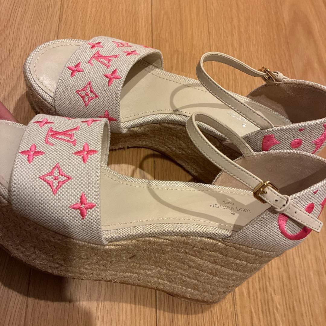 Louis Vuitton ウェッジソールサンダル ベージュ・ピンク