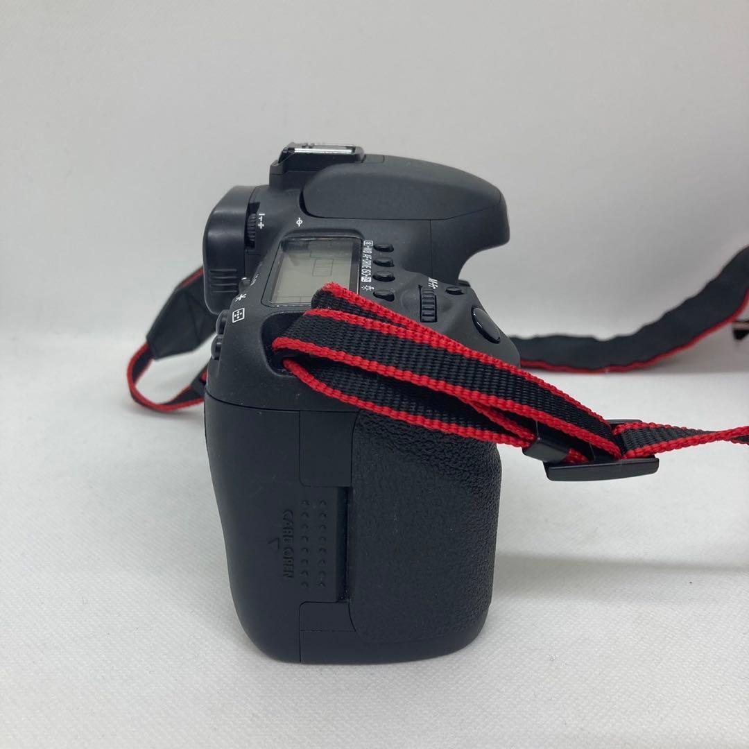 Canon デジタル一眼レフカメラEOS 7D