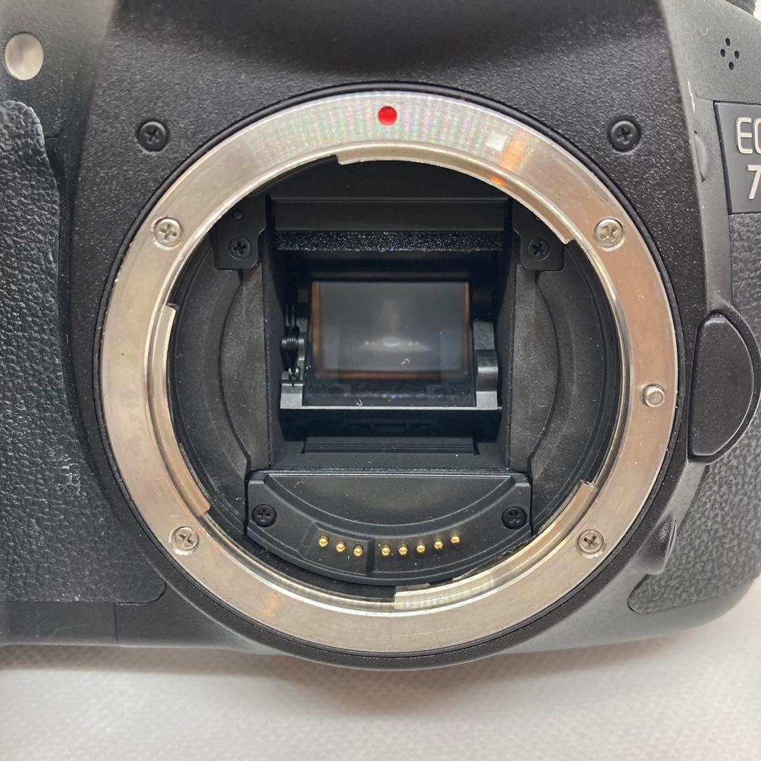 Canon デジタル一眼レフカメラEOS 7D