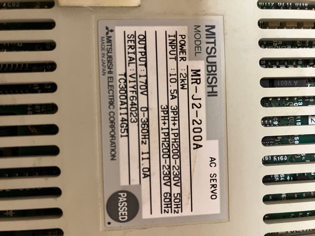 MITSUBISHI MR-J2-200A ACサーボ