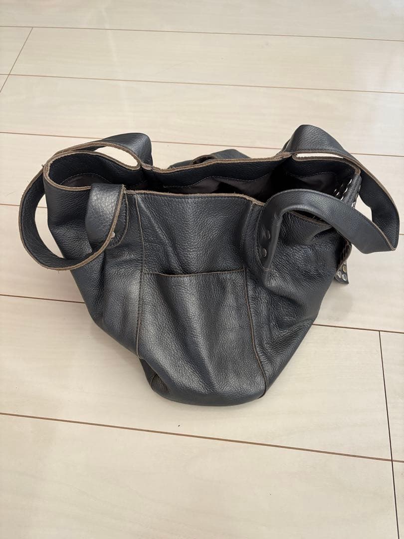 00s レザースタッズバッグ　archive TRES グレー