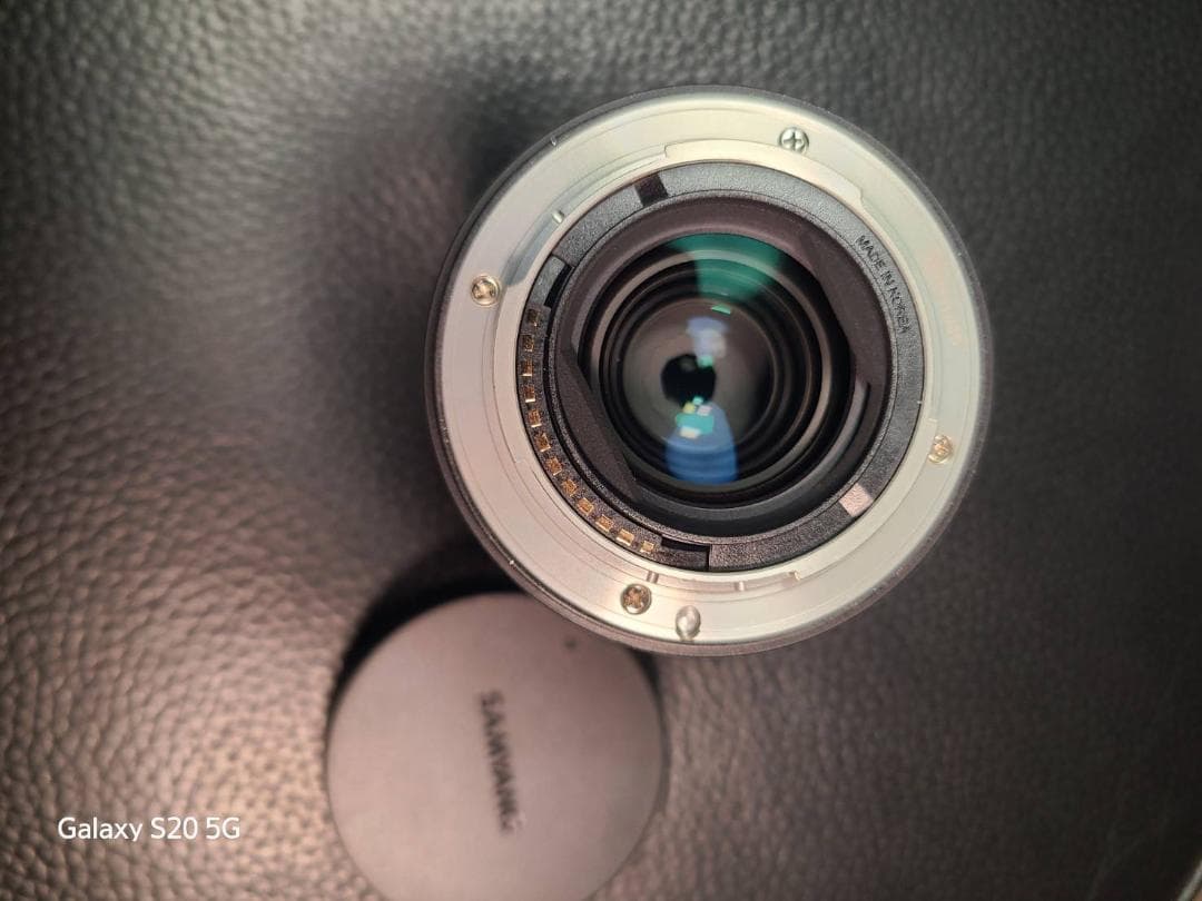 レンズ(単焦点) Samyang AF 24mm F1.8FE & Lens Station