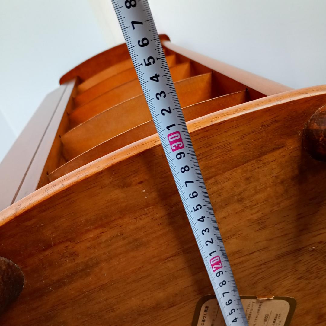 木製　スリッパラック ブラウン　玄関　スリッパ　レトロ感あります