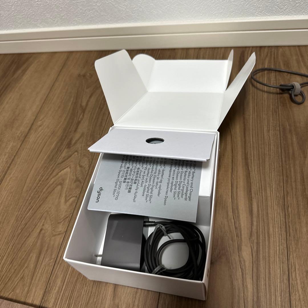 Dyson SV18 Slim バッテリー