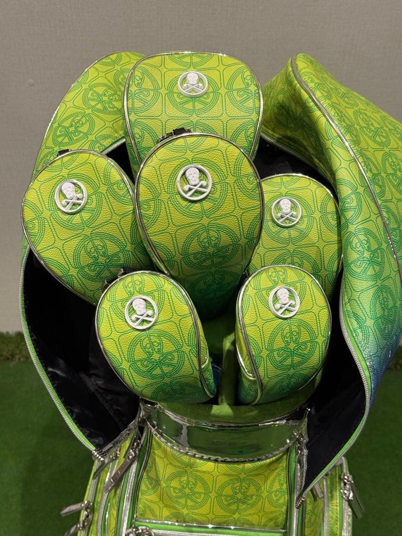 マークアンドロナ　キャディーバック キムタクモデル