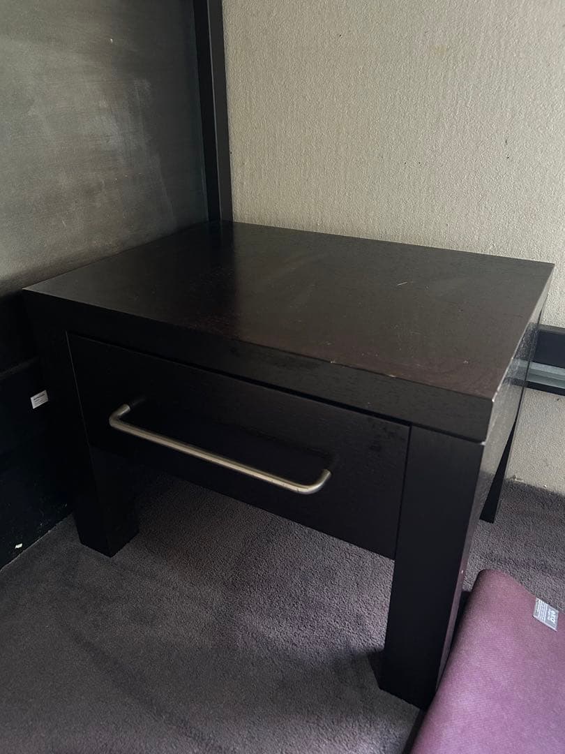 Cassina カッシーナ カトリーヌ・メミ ウィークエンド ナイトテーブル