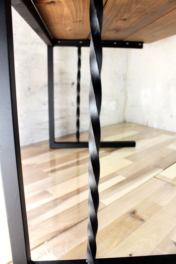 アイアン電子レンジラック！角鉄ネジリ仕様