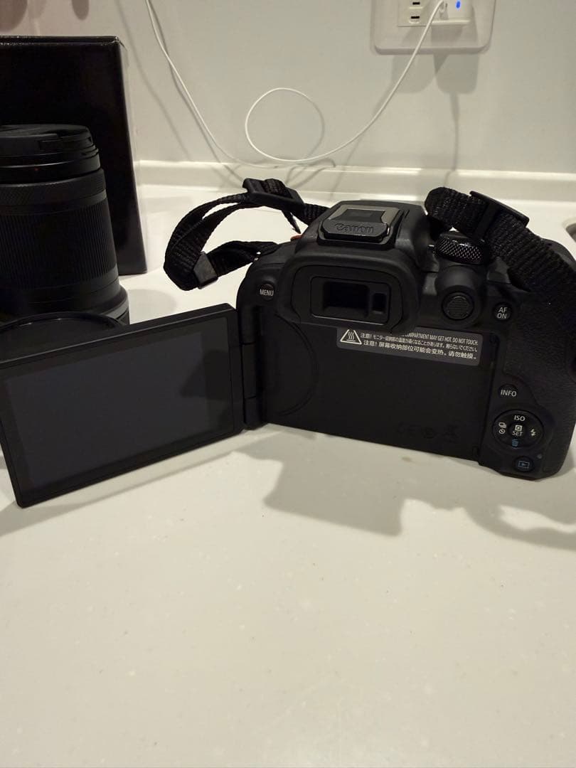 Canon EOS R10 ミラーレスカメラ RF-S 18-150mm