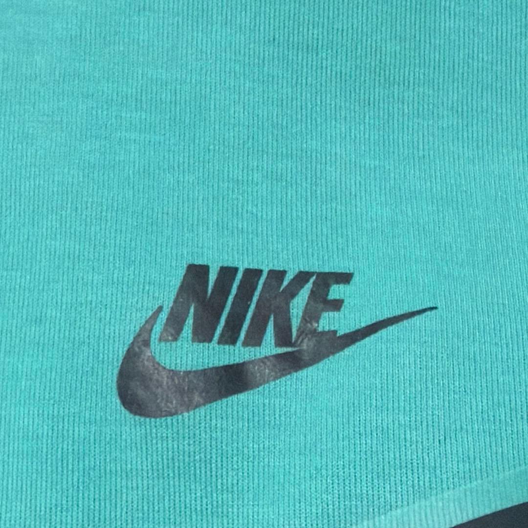 NIKEテックフリースティファニーブルー 激レア　希 少