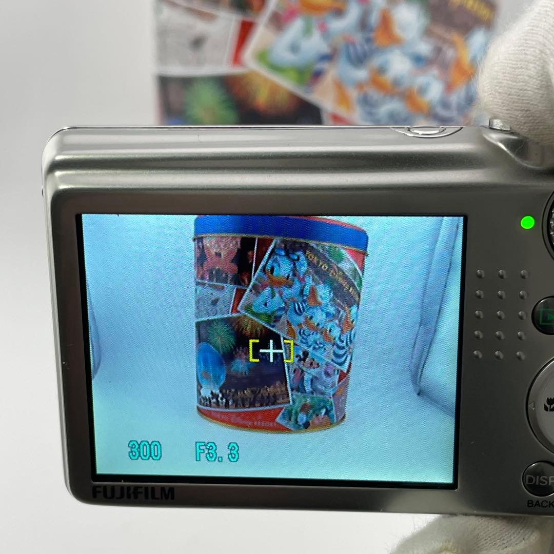 実写美⭕️美品/訳有【動作確認済】FUJIFILM FINEPIX F70EXR