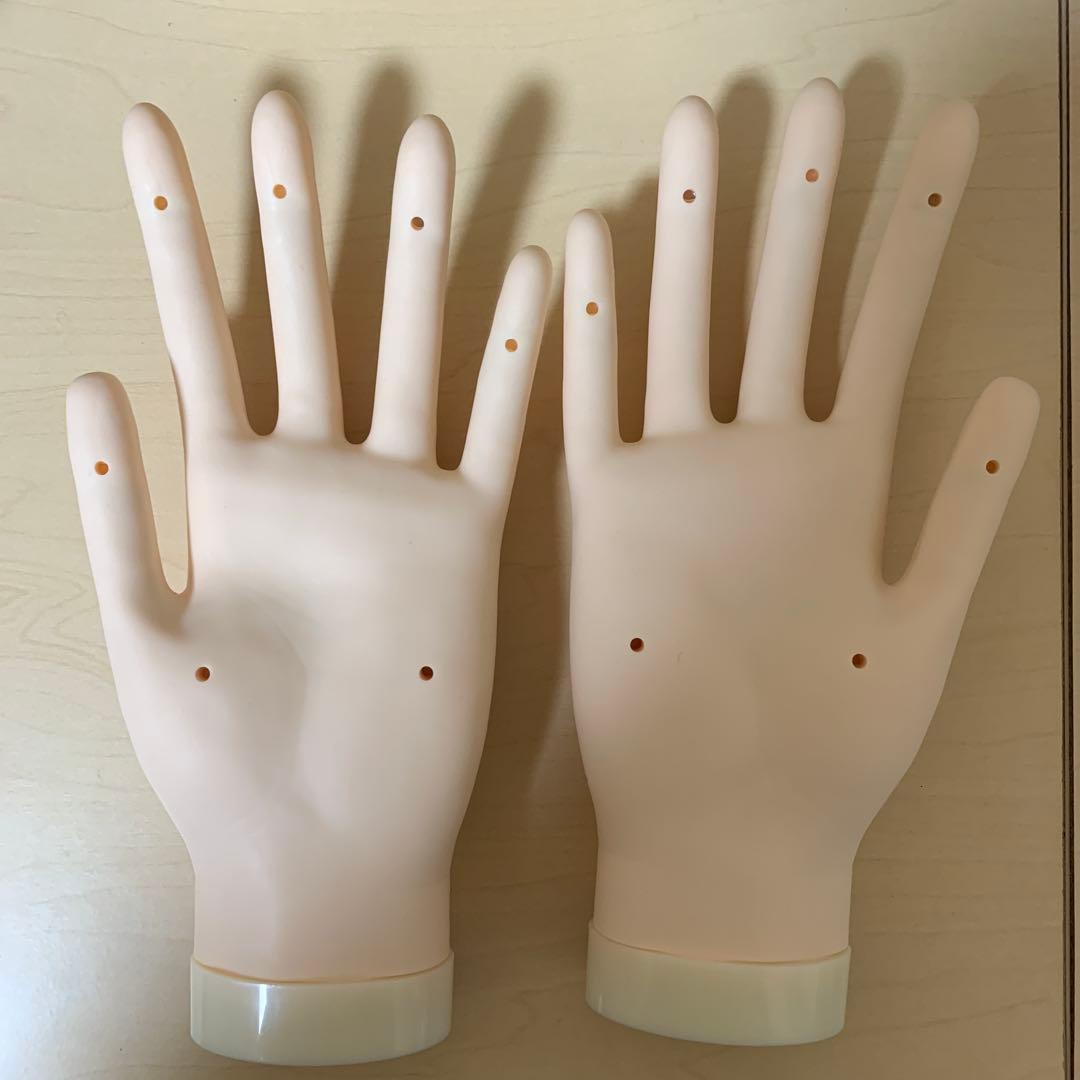 【美品】JNEC認定モデルハンド　両面テープ、キューティクルシール付き