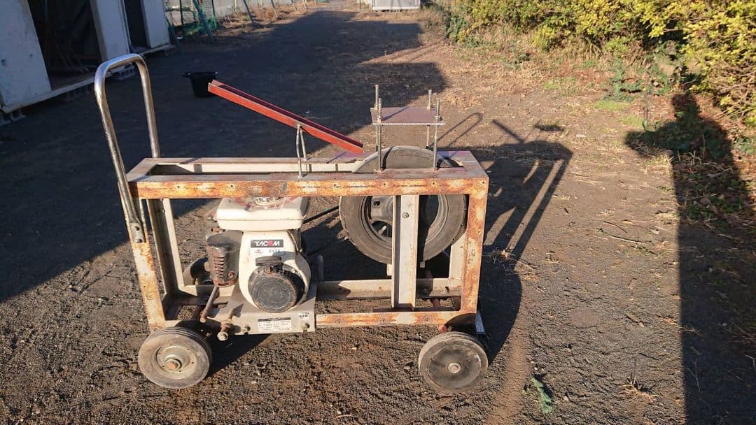 ピッチングマシーン