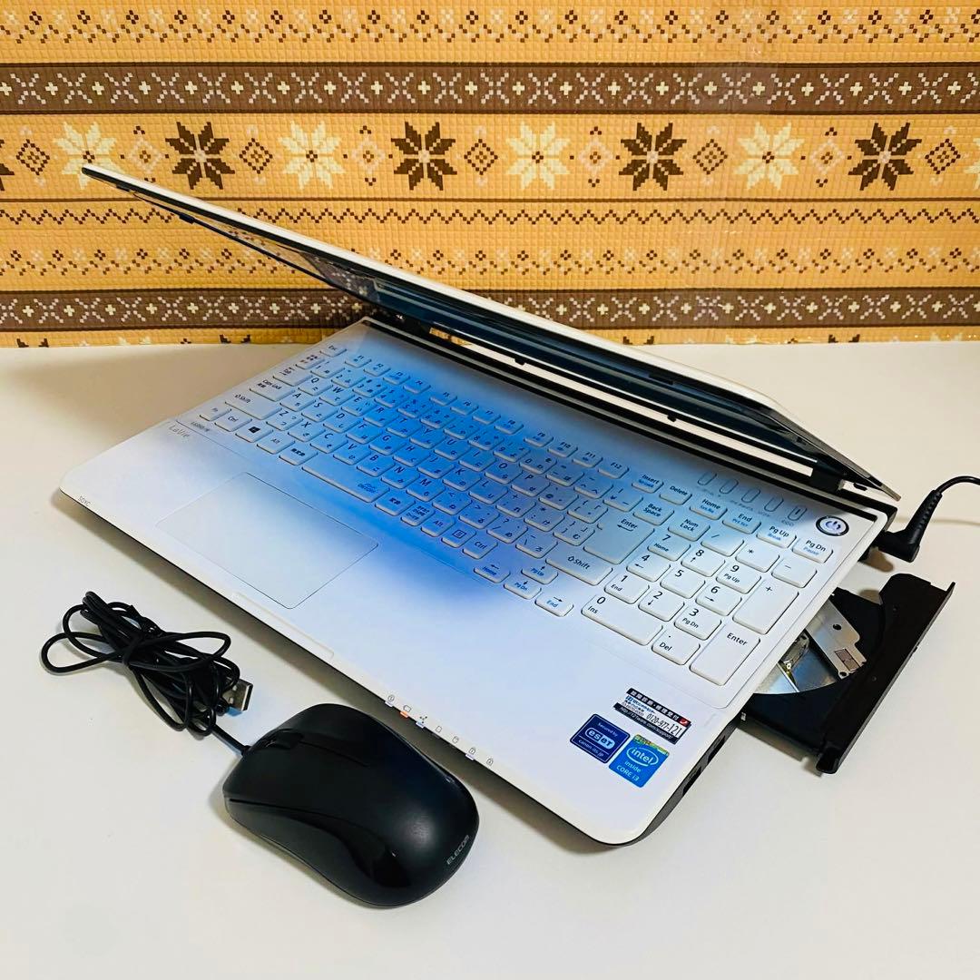 Y89 NECノートパソコンSSDメモリ8G高速 Windows11オフィス付き