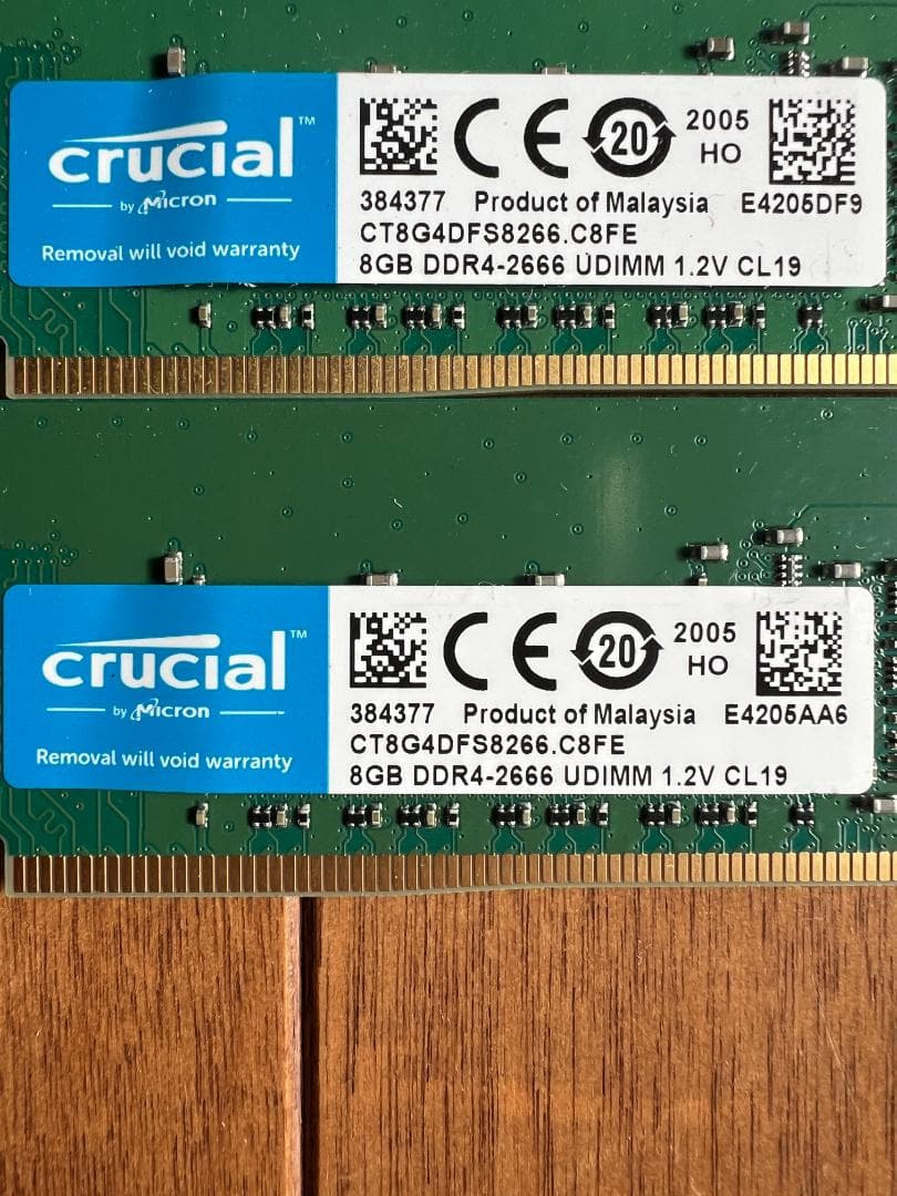 Crucial DDR4-2666 32GB(8GBx4) 4枚組 メモリー