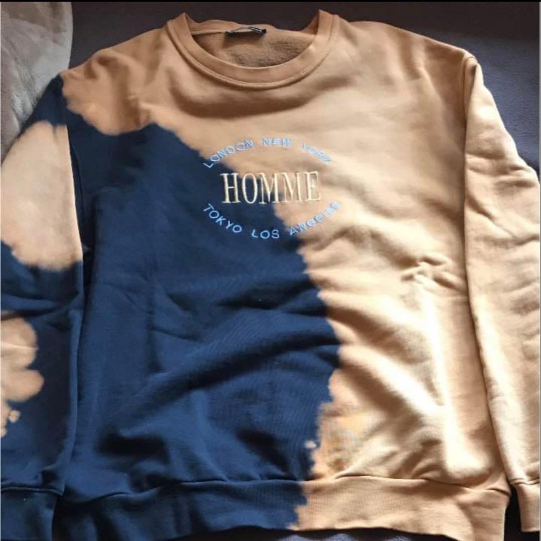 バレンシアガ ブリーチトレーナー