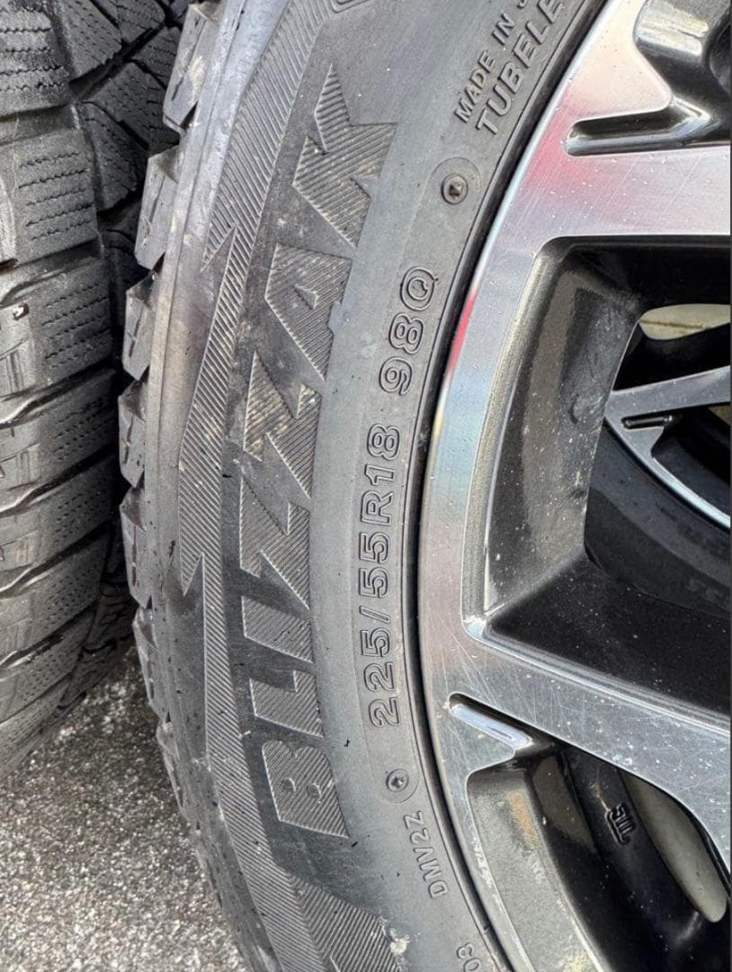 フォレスター純正18インチホイールセット　スタッドレス