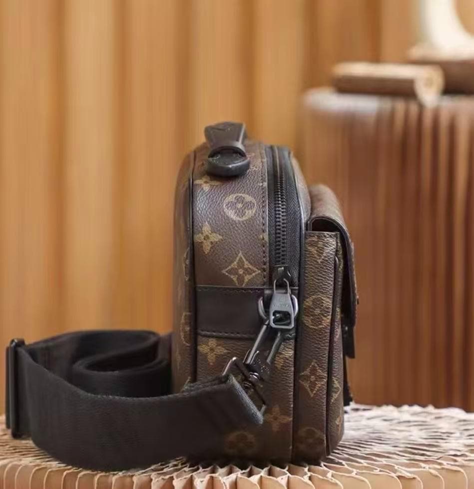 状態良好 ✨ S-lock モノグラムショルダーバッグ