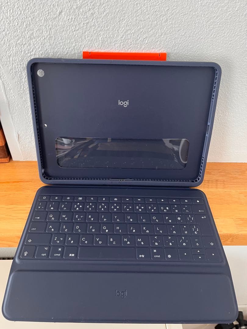 iPadケース　美品 使用期間短 iPad第7〜9世代