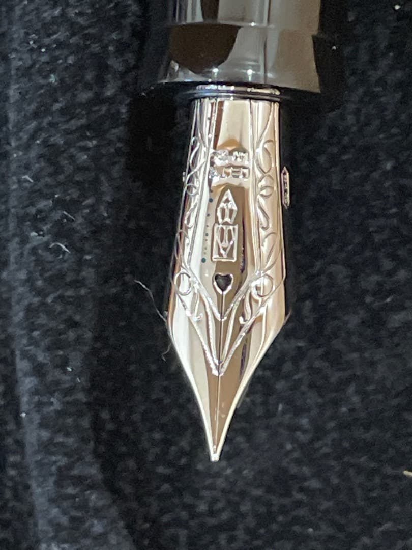 デルタ万年筆　ドルチェビータピストンフィリング