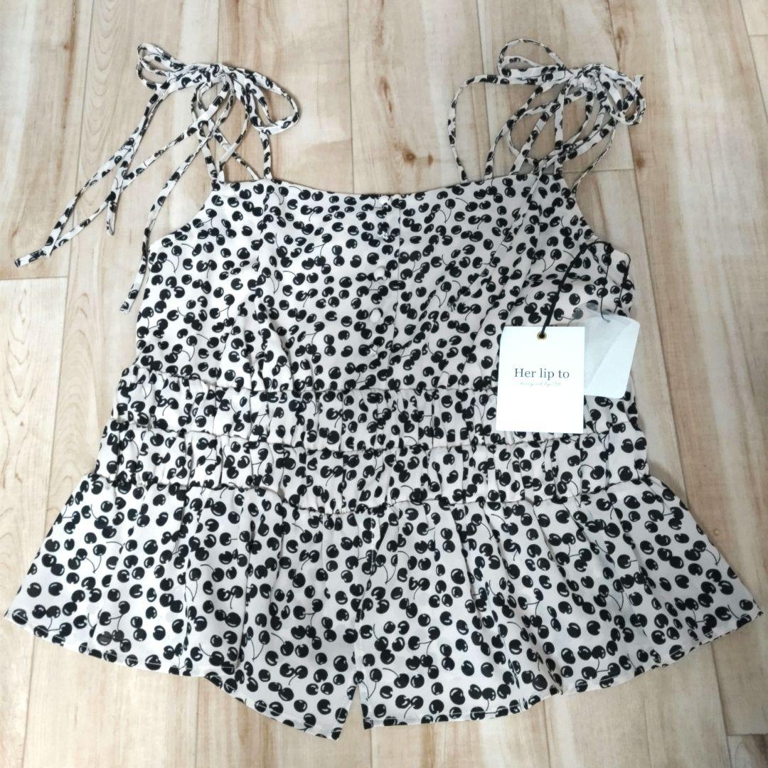 新品☆herlipto Cherry Pattern Strap Top S