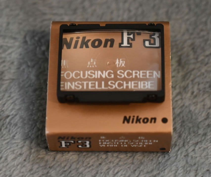 Nikon F3 HP モルトプレーン、アイピース、スクリーン付き