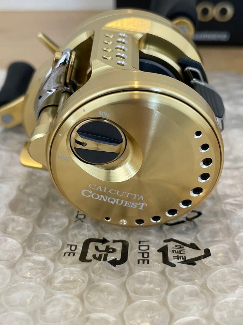 リール 21 CALCUTTA CONQUEST 100