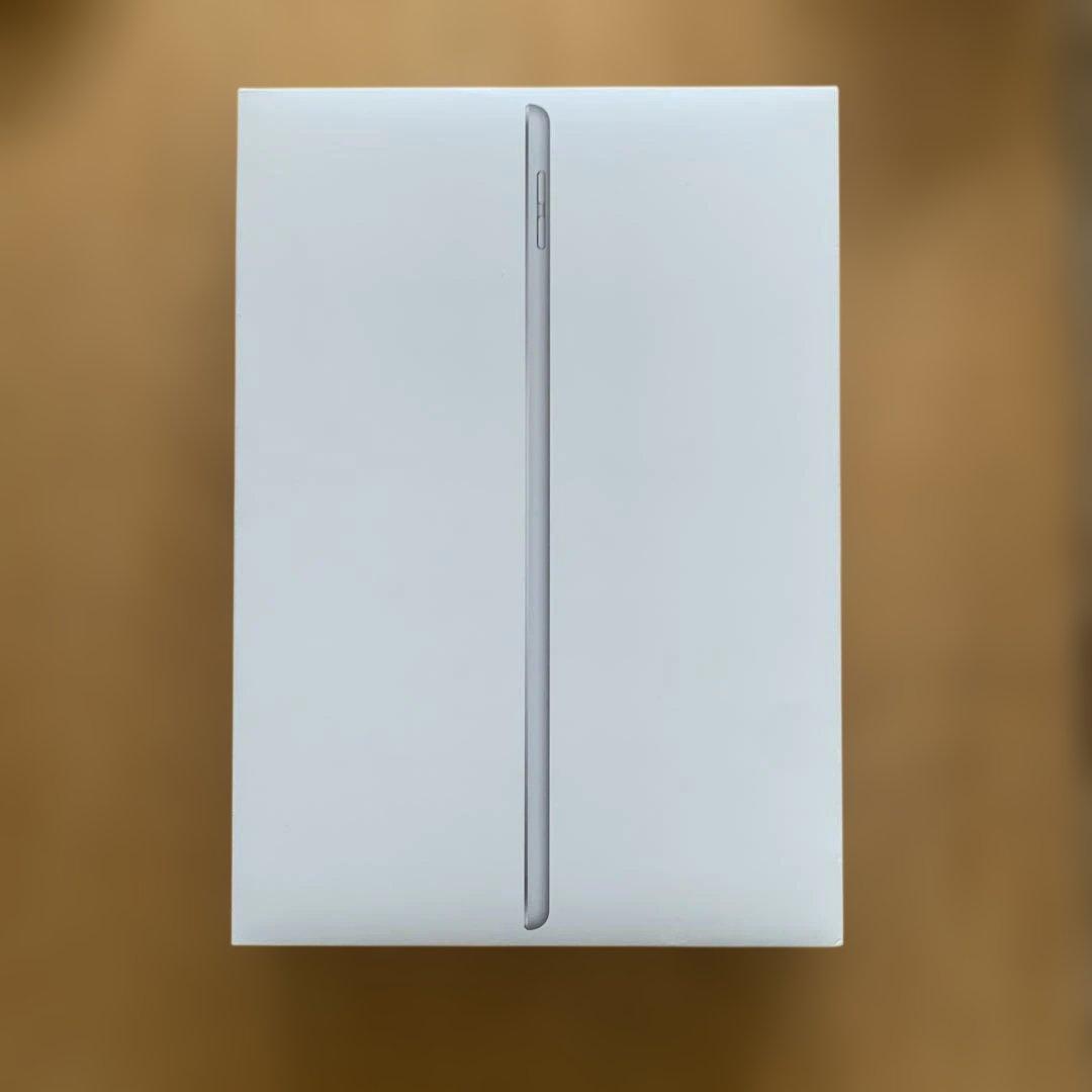 Apple iPad 第７世代 Wi-Fi+Cellular 32GB シルバー