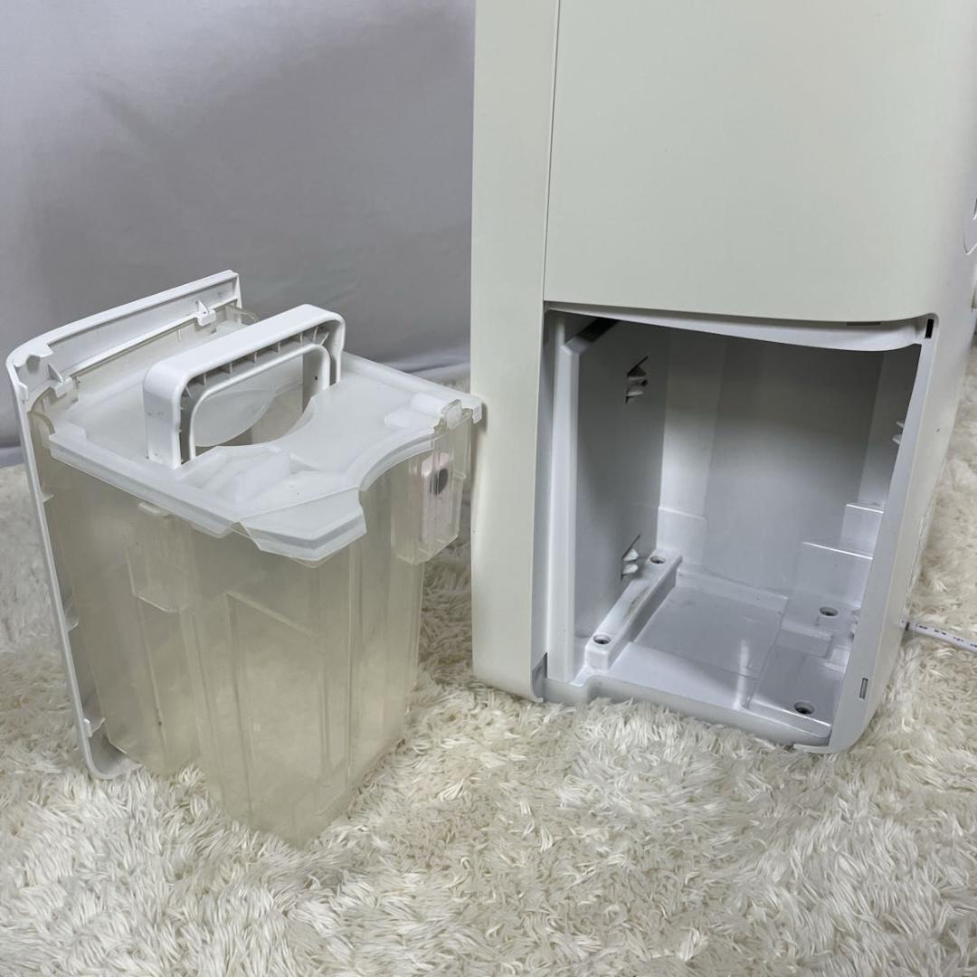 ☆人気☆ シャープ 除湿機 衣類乾燥 プラズマクラスター CV-J71W 白