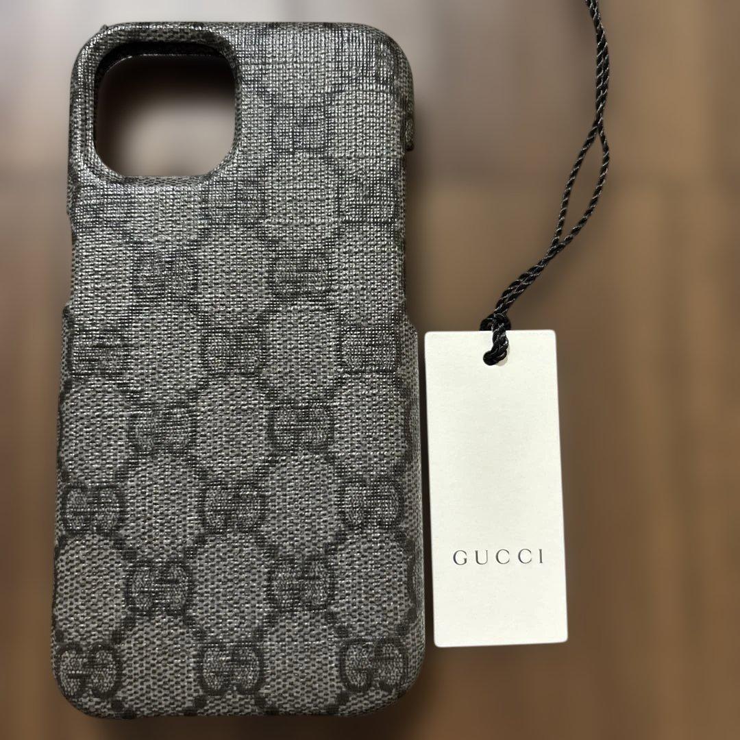 GUCCI GGパターン iPhoneケース15