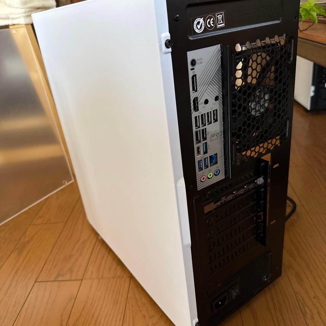 RTX4090 Ryzen7 7800X3D 64GB 2TSSD 自作PC