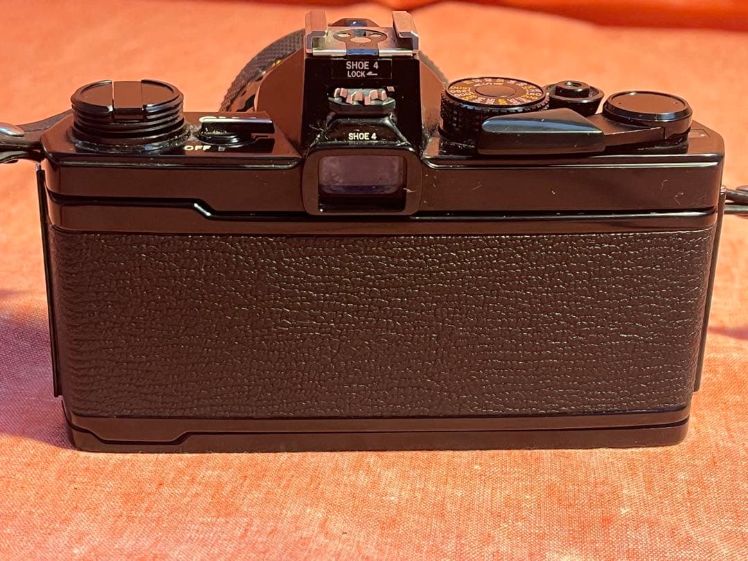 OLYMPUS OM-1 一眼レフカメラ 35-70mmレンズ付き　ジャンク　黒