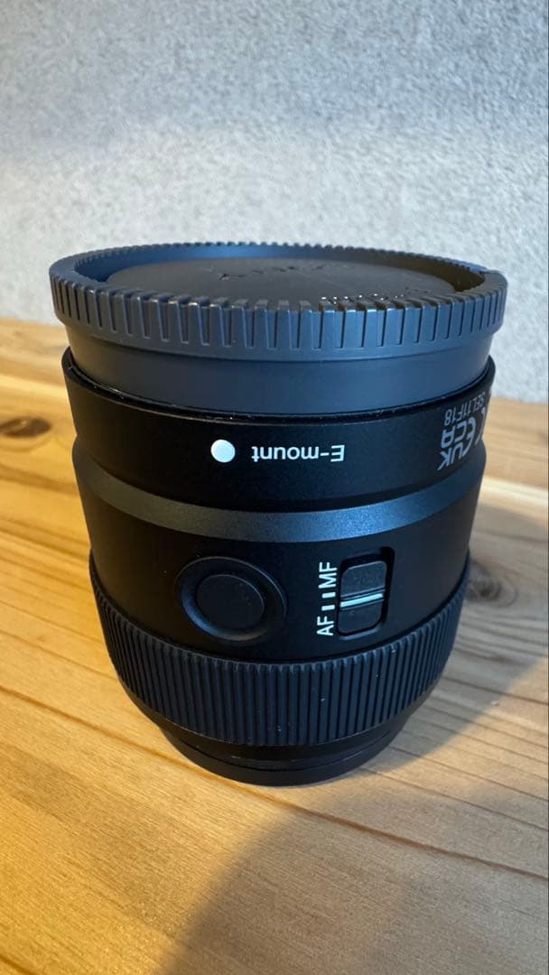 SONY 11mm F1.8 レンズ　SEL11F18