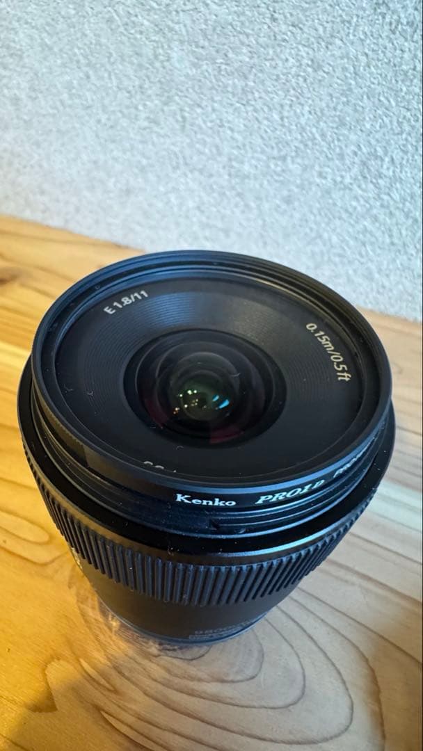 SONY 11mm F1.8 レンズ　SEL11F18