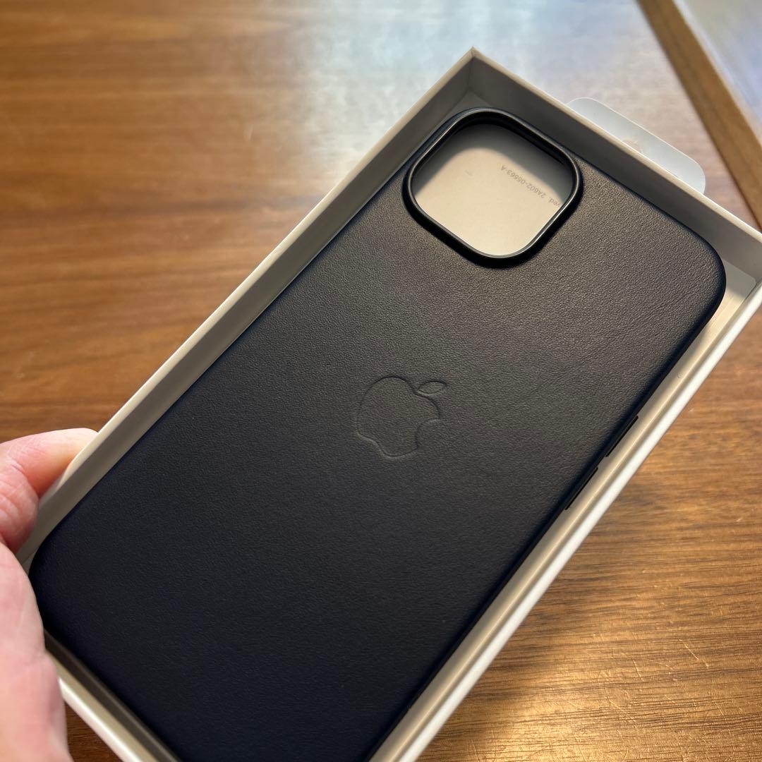 Apple iPhone 14 Leather Case ネイビー