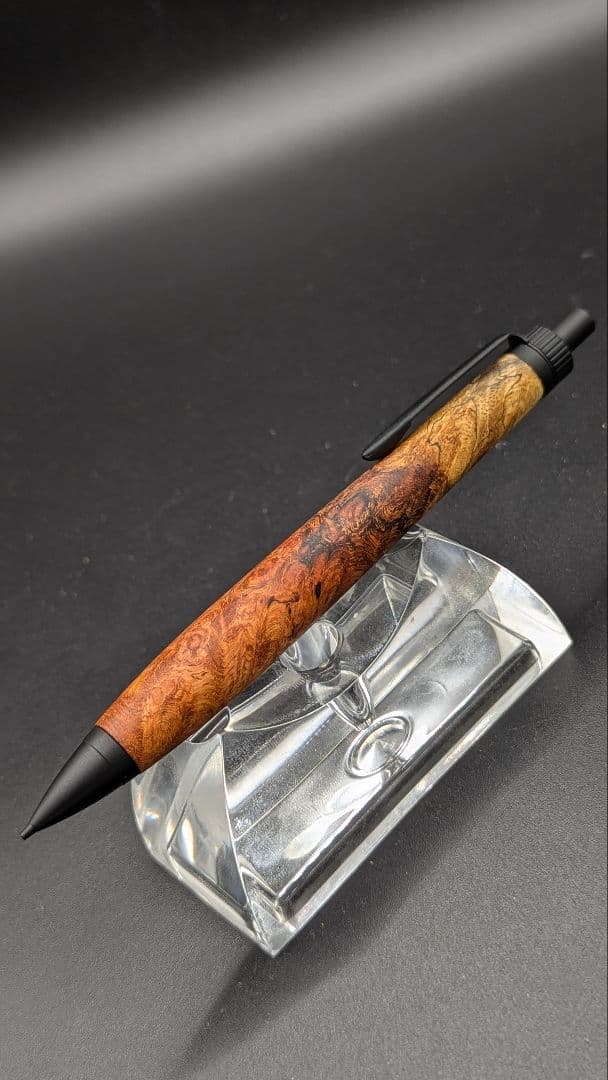 393ペン工房翌檜　花梨　紅白　瘤杢　木軸シャーペン