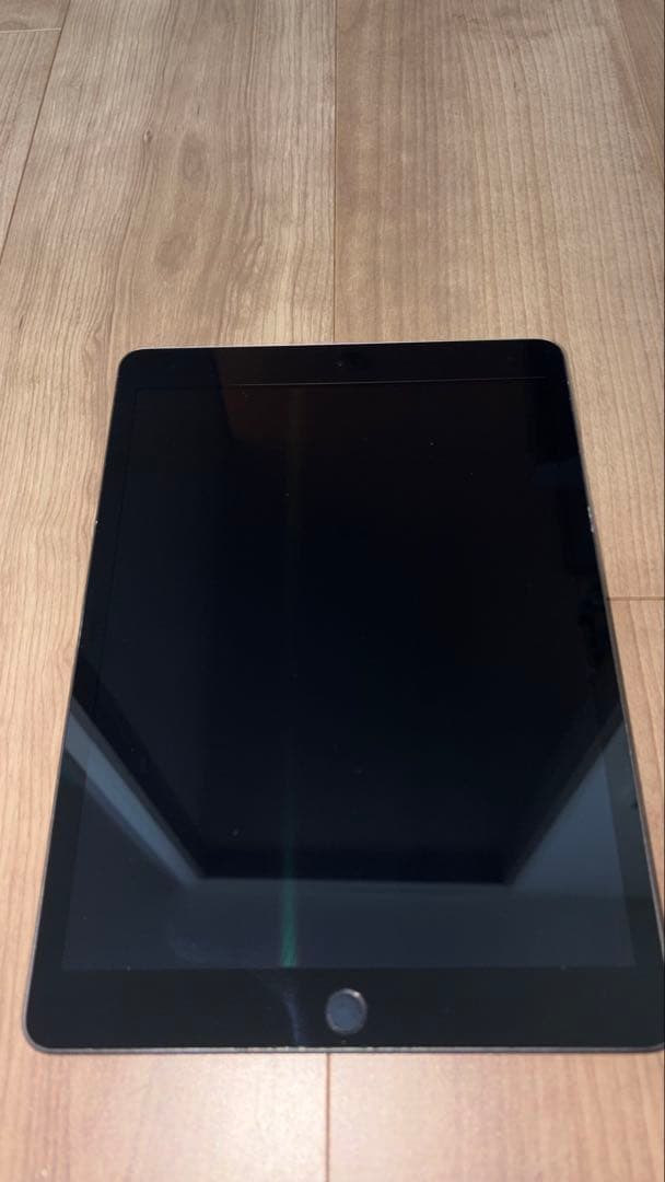 Apple iPad 9世代 Wi-Fiモデル　スペースグレー 本体　64GB