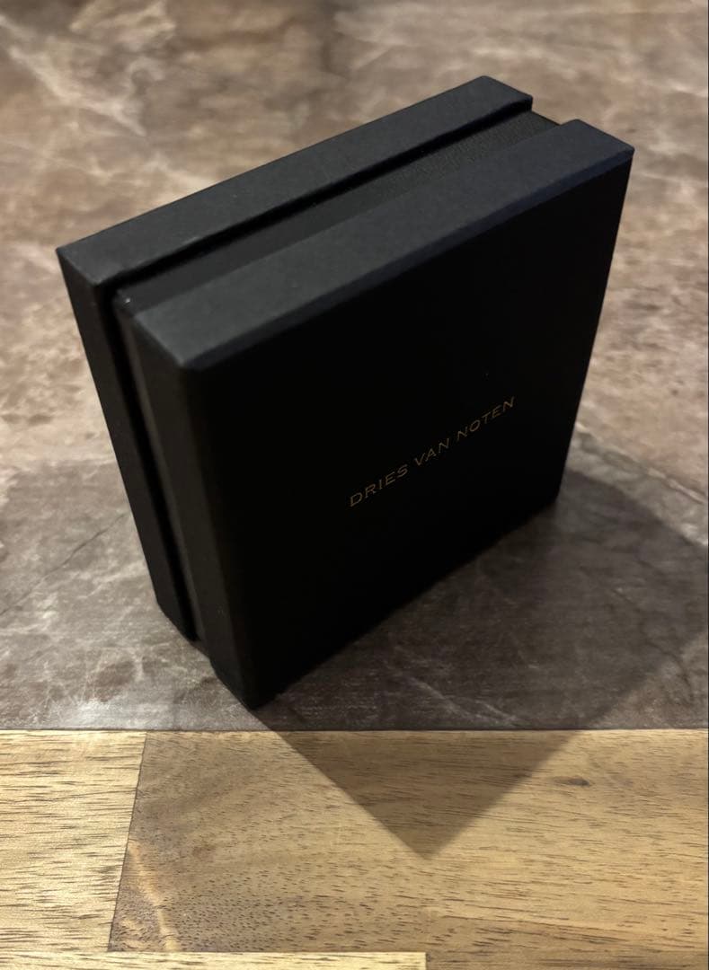 【美品】DRIES VAN NOTEN ブローチ AW22