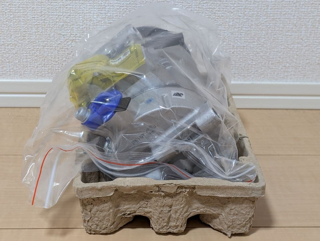 【新品】メルセデスベンツ用　エアコン・コンプレッサー