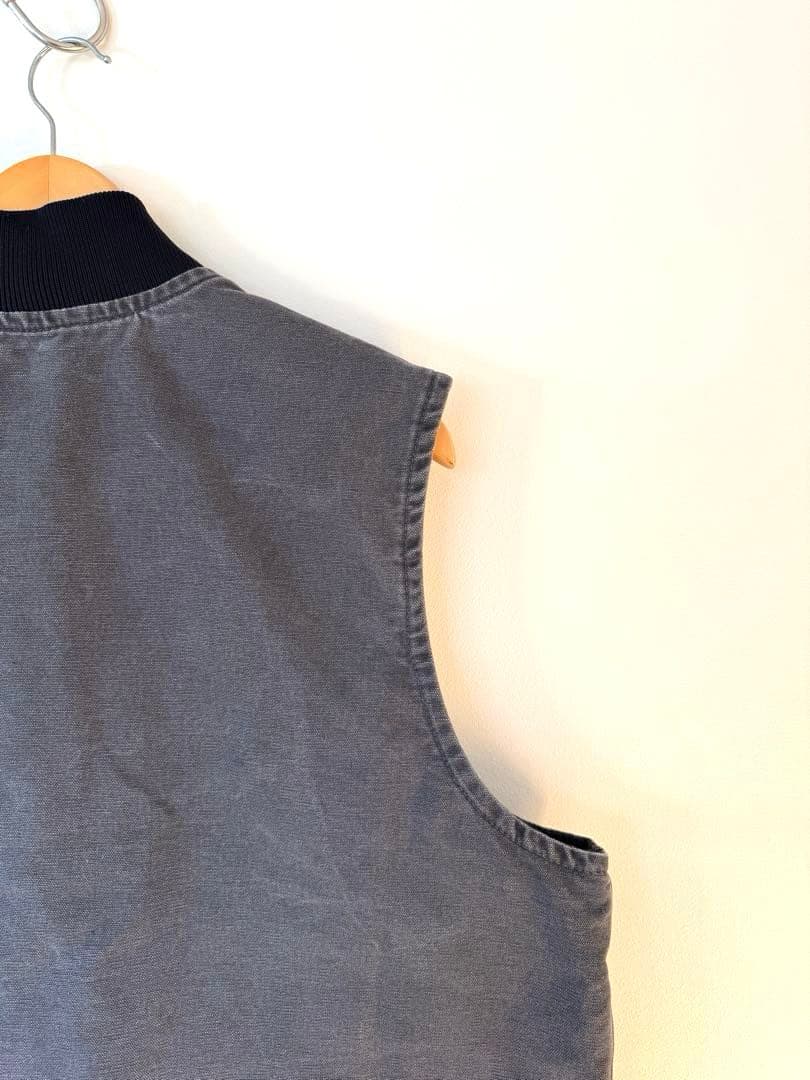 【大人気】良品 カーハート ダックベスト XL グレー フェード ヴィンテージ