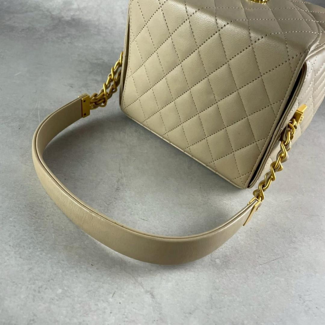 美品　キミジマ　コレクション ベージュ　キルティングレザー　バニティバッグ