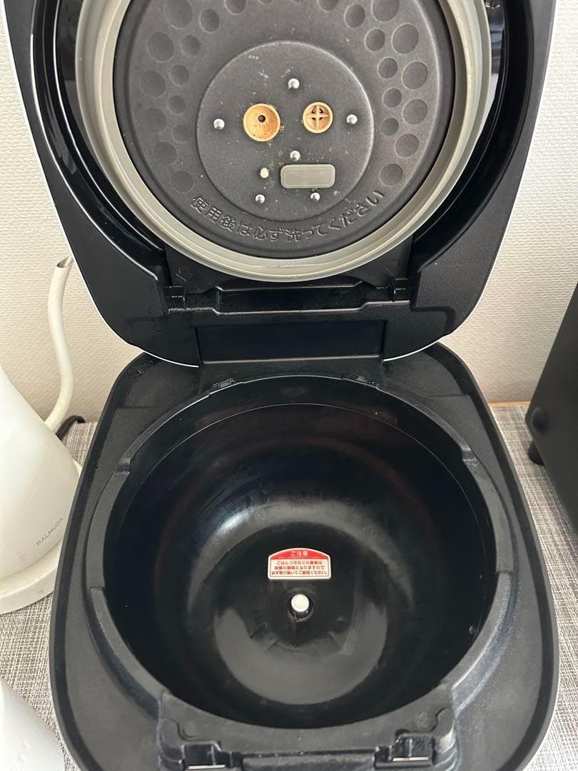 タイガー圧力IH炊飯器　5.5合炊き