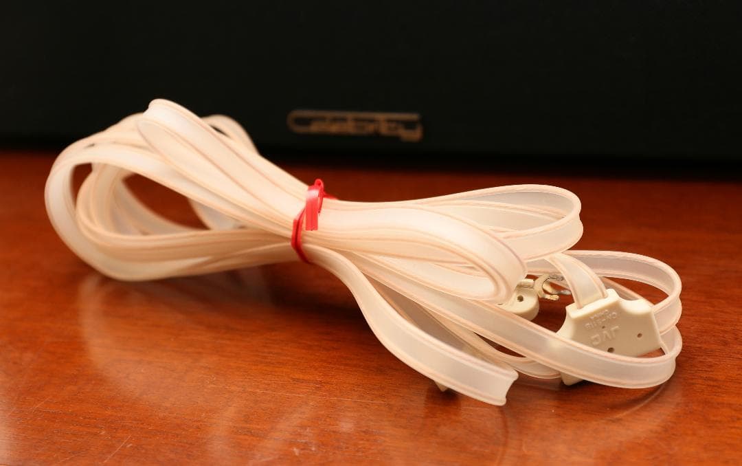 ★ SONY D-3000セレブリティ ( CD 不可）