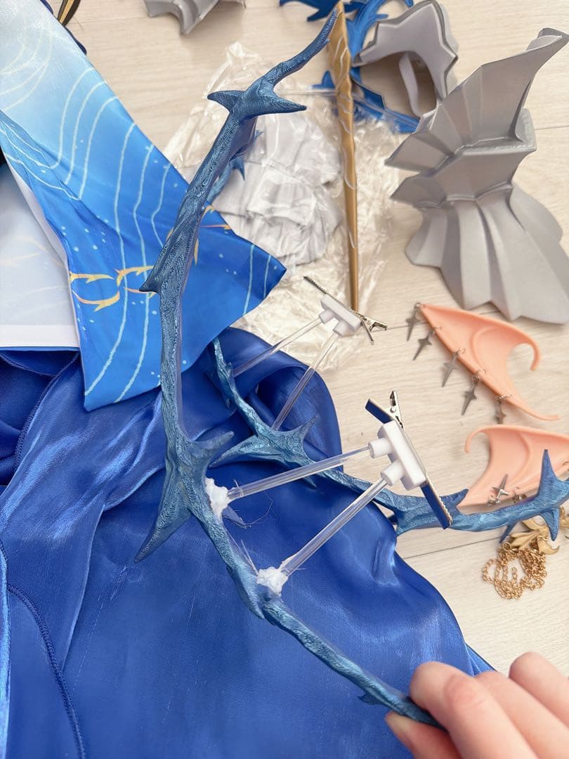 フルールドリス　鳴潮　コスプレ